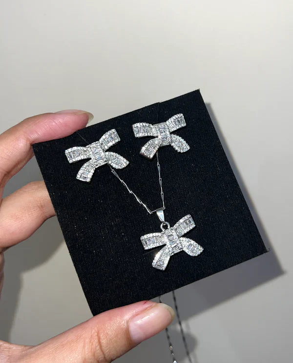 Luxurious Titanium Zircon Bow Set