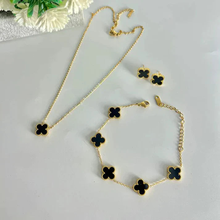 White Clover Jewellery Set